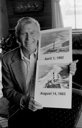 Photo of Andy Griffith holding Cape Hatteras Lighthouse photos