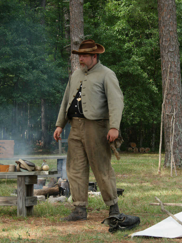 Image of a Confederate reenactor in a "butternut" uniform