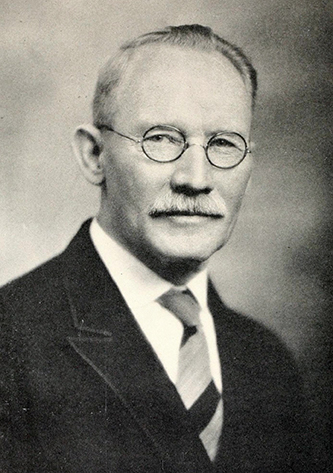 A photograph of James Archibald Campbell published in the 1927 Campbell <b>...</b> - Campbell_James_Archibald_Archive_org_pineburr1927camp_0008