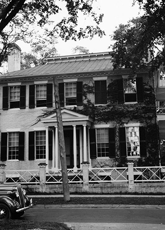 A 1937 photograph of Beverly Hall, birthplace of Richard Dillard Dixon. Image from the Library of Congress.