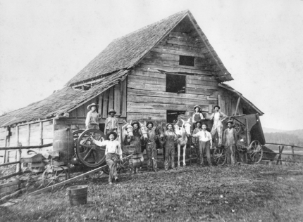 Wheat-threshing gang with their livestock and machinery, probably in Chatham County, July 1912. North Carolina Collection, University of North Carolina at Chapel Hill Library. Original photograph owned by H. T. Eddins of Durham.