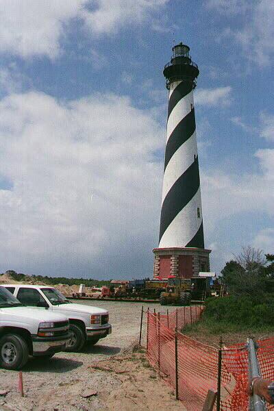 <img typeof="foaf:Image" src="http://statelibrarync.org/learnnc/sites/default/files/images/cape_hatteras_lh.jpg" width="400" height="600" alt="Moving Cape Hatteras Lighthouse" title="Moving Cape Hatteras Lighthouse" />