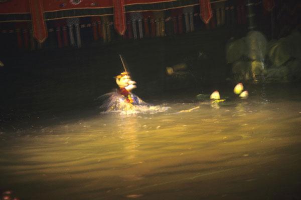 <img typeof="foaf:Image" src="http://statelibrarync.org/learnnc/sites/default/files/images/vietnam_054.jpg" width="600" height="400" /> <img typeof="foaf:Image" src="http://statelibrarync.org/learnnc/sites/default/files/images/vietnam_054.jpg" width="600" height="400" />