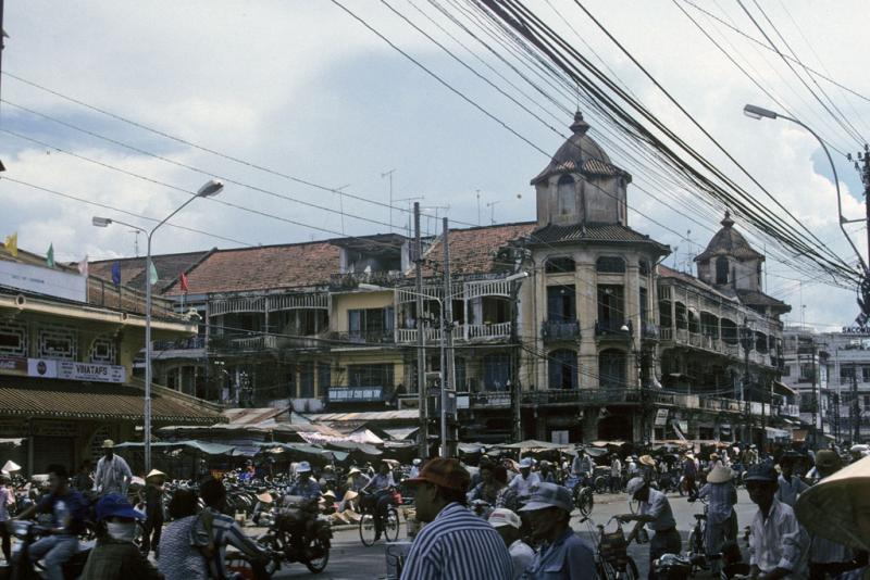 <img typeof="foaf:Image" src="http://statelibrarync.org/learnnc/sites/default/files/images/vietnam_150.jpg" width="1024" height="683" alt="Ho Chi Minh City" title="Ho Chi Minh City" /> <img typeof="foaf:Image" src="http://statelibrarync.org/learnnc/sites/default/files/images/vietnam_150.jpg" width="1024" height="683" alt="Ho Chi Minh City" title="Ho Chi Minh City" />