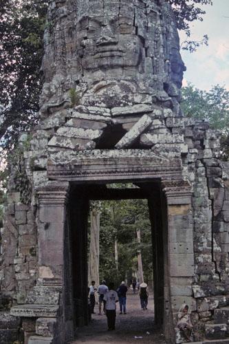 <img typeof="foaf:Image" src="http://statelibrarync.org/learnnc/sites/default/files/images/vietnam_214.jpg" width="333" height="500" /> <img typeof="foaf:Image" src="http://statelibrarync.org/learnnc/sites/default/files/images/vietnam_214.jpg" width="333" height="500" />
