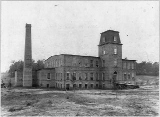 Coleman Manufacturing Co., Concord, N.C. Image courtesy of Library of Congress. 
