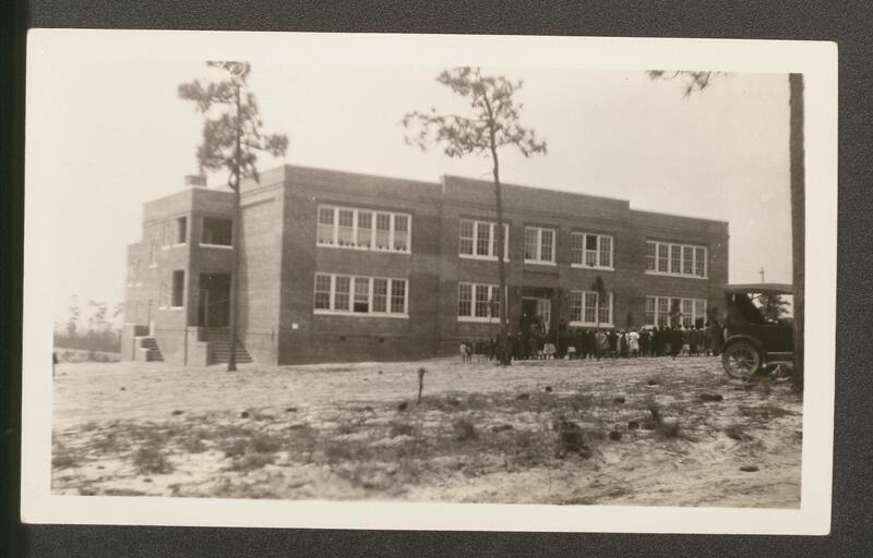 A photograph of a Rosenwald Fund schoolhouse built in Southern Pines, North Carolina.