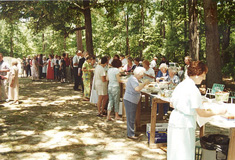 Dinner on the Grounds. Image courtesy of Pitt County Historical Society. 