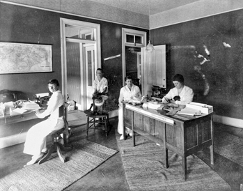 Office of the North Carolina Equal Suffrage League, 1920. Gertrude Weil is at the far left. Courtesy of North Carolina Office of Archives and History, Raleigh.
