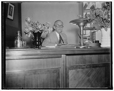Photograph of Frank Ramsay McNinch, [October 6, 1937], by Harris & Ewing.  From the Harris & Ewing Collection, Library of Congress. 