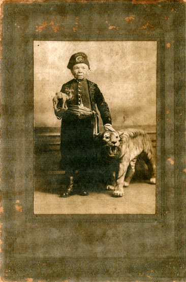 Photograph of John Mertz, circa 1920s, from the Davie County Public Library, Digital Davie. Image used by permission from the Davie County Public Library.  