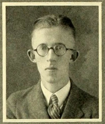Senior portrait of George Moseley Murphy, from the 1924 University of North Carolina at Chapel Hill yearbook <i>The Yackety Yack</i>,  Volume XXXIV, p. 90, published by the Publications Union of the University of North Carolina Chapel Hill.  