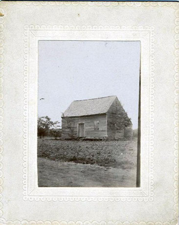 Photograph of house occupied by General Person (Thomas Person) on his plantation "Goshen" in Granville County, North Carolina.  Image circa 1902.  Item H.1914.295.10 from the collections of the North Carolina Museum of History.  Image used courtesy of the North Carolina Department of Cultural Resources. 