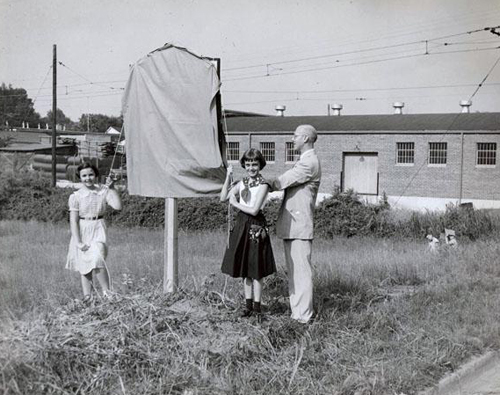 Unveiling of the historical marker dedicated to William Chronicle. Image courtesy of the NC Museum of History. 