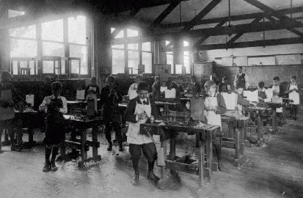 Manual Training School, 1915. Courtesy of British Columbia Archives. 