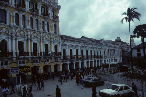 Independence Plaza, Quito