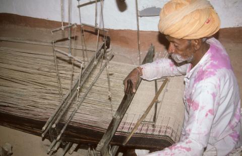 A weaver near Jodhpur, India