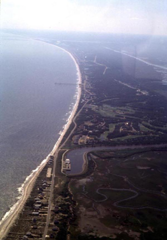 A view south along the Intracoastal Waterway