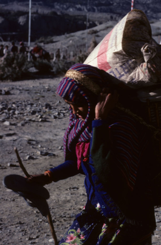 Woman porter in Jomsom, Nepal