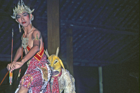 Javanese Rama dancer pursues golden deer in performance